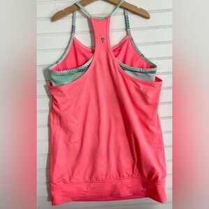 IVIVVA by LULULEMON girls size 14 double Dutch tank top